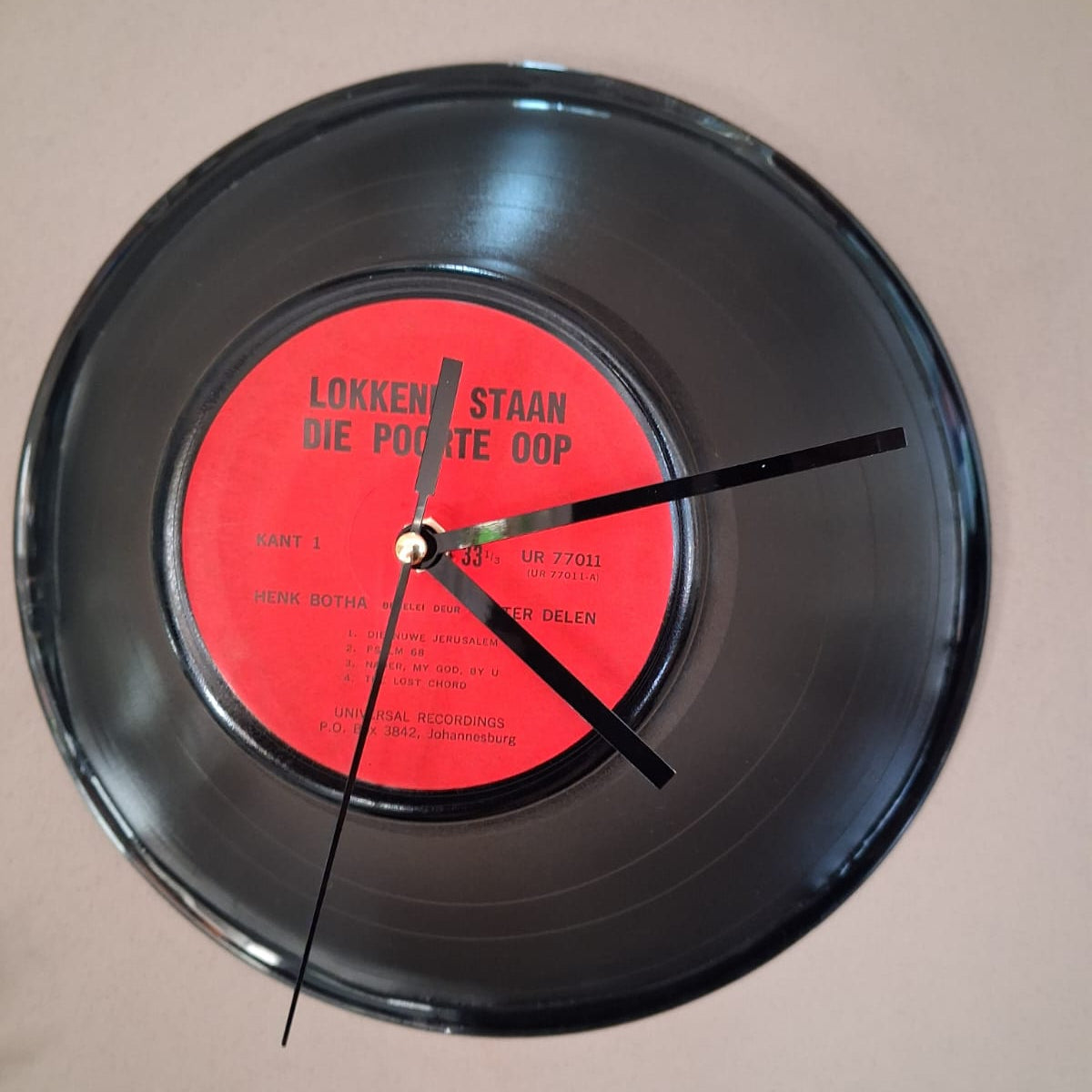 Bespoke Upcycled Concentric Conical LP Clock