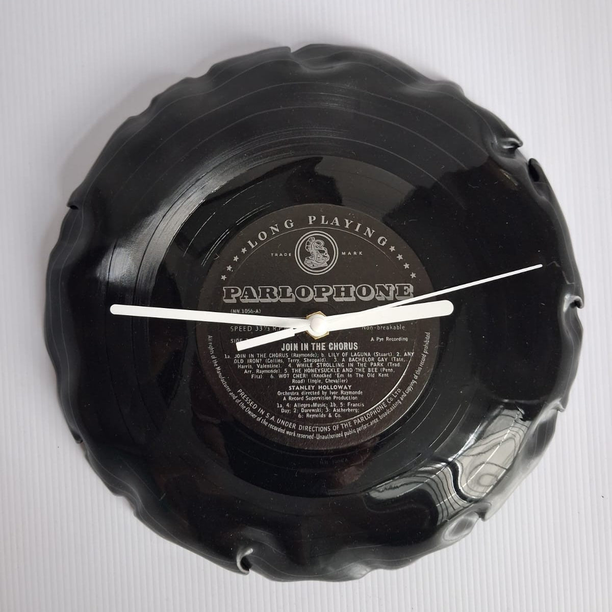 Bespoke Loose Formed Tight Fold Upcycled LP Clock - Parlophone - Join in the Chorus